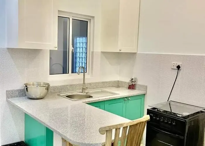 Studios- Beauvallon Mahe Island, Seychelles Apartment *